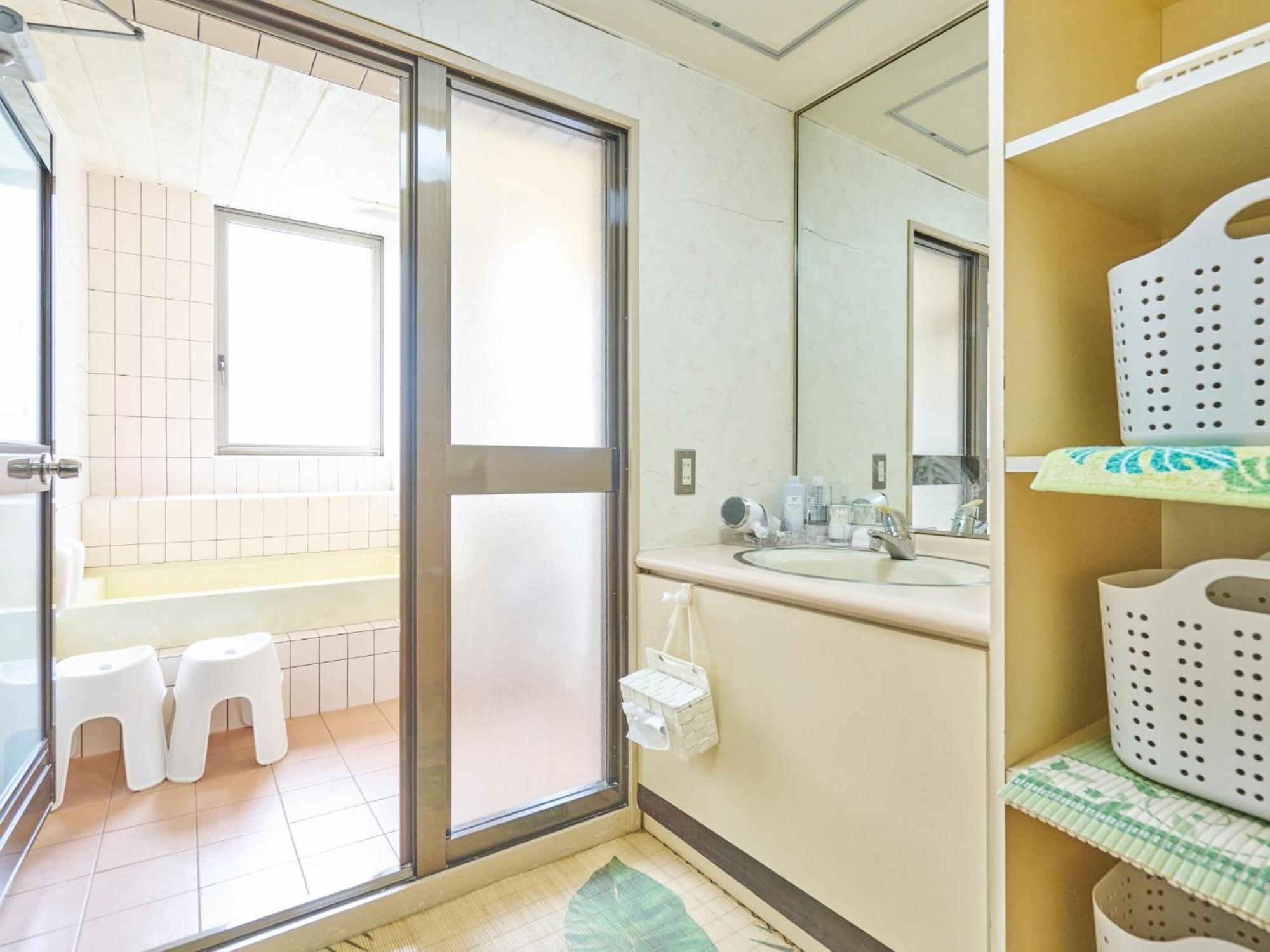 Hotel Fukui Castle - Vacation Stay 58696V Extérieur photo